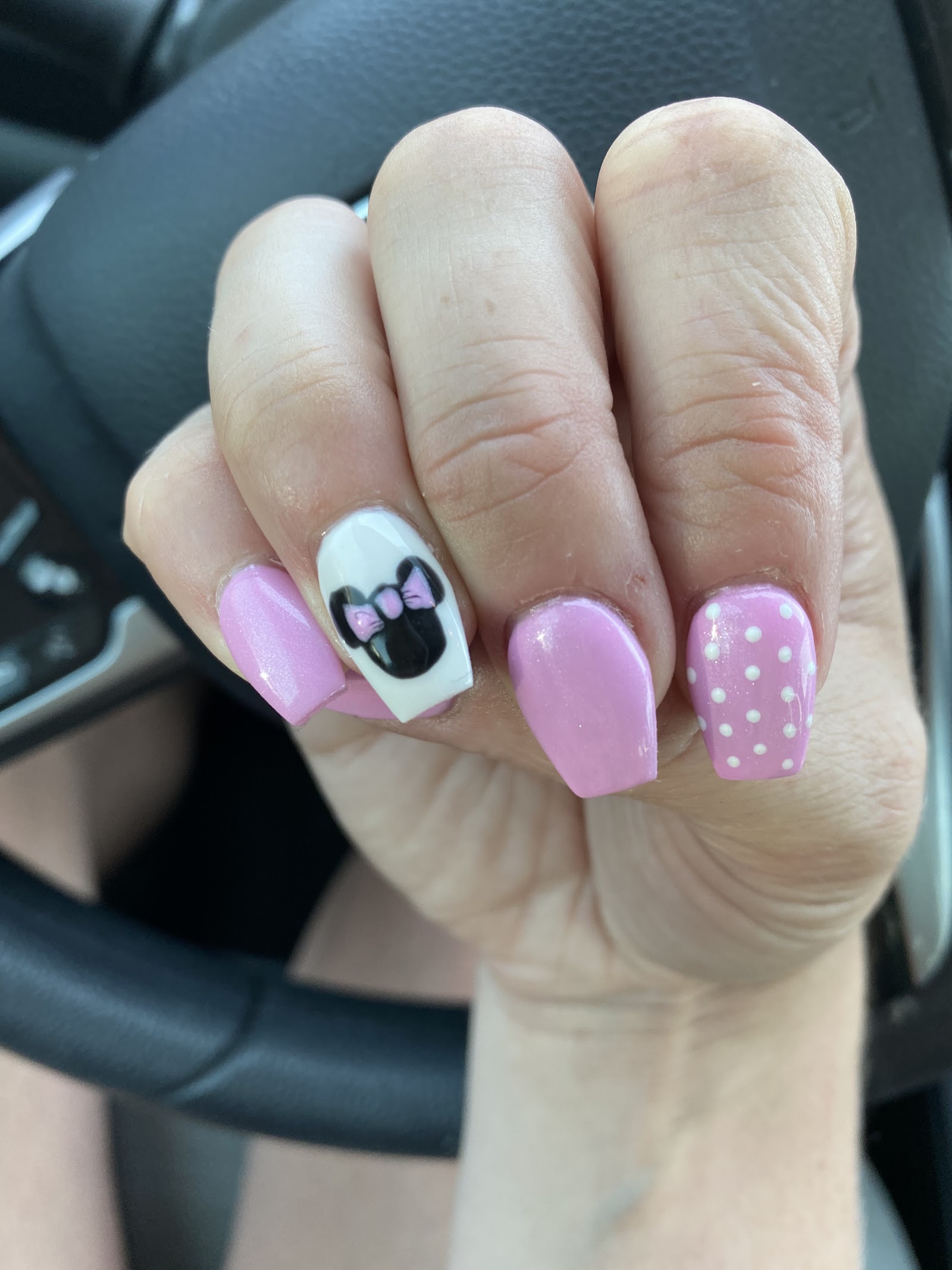 Serenity Nail Spa nail photo 4
